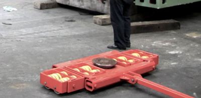 Hebezeuge und Rollen bis zu 200 Tonnen
